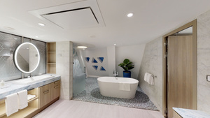 Royal Loft Suite